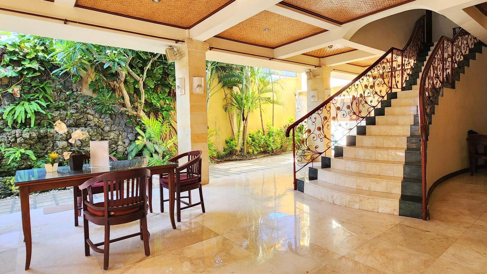 Bali Emerald Apartments Sanur Buitenkant foto