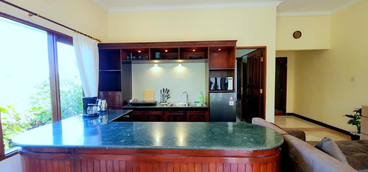 Bali Emerald Apartments Sanur Buitenkant foto